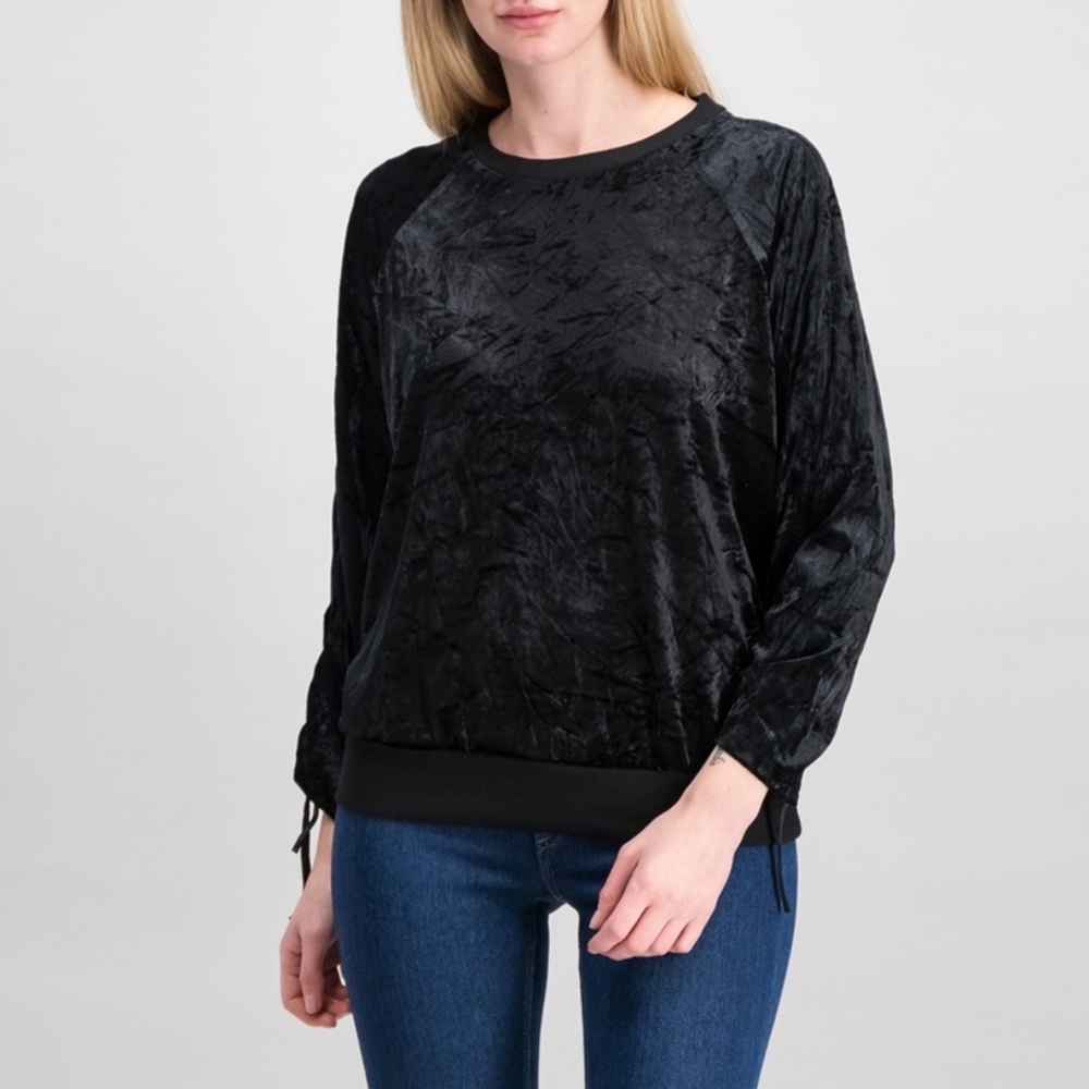 Ultra Flirt Juniors Crushed Velvet Sweatshirt
